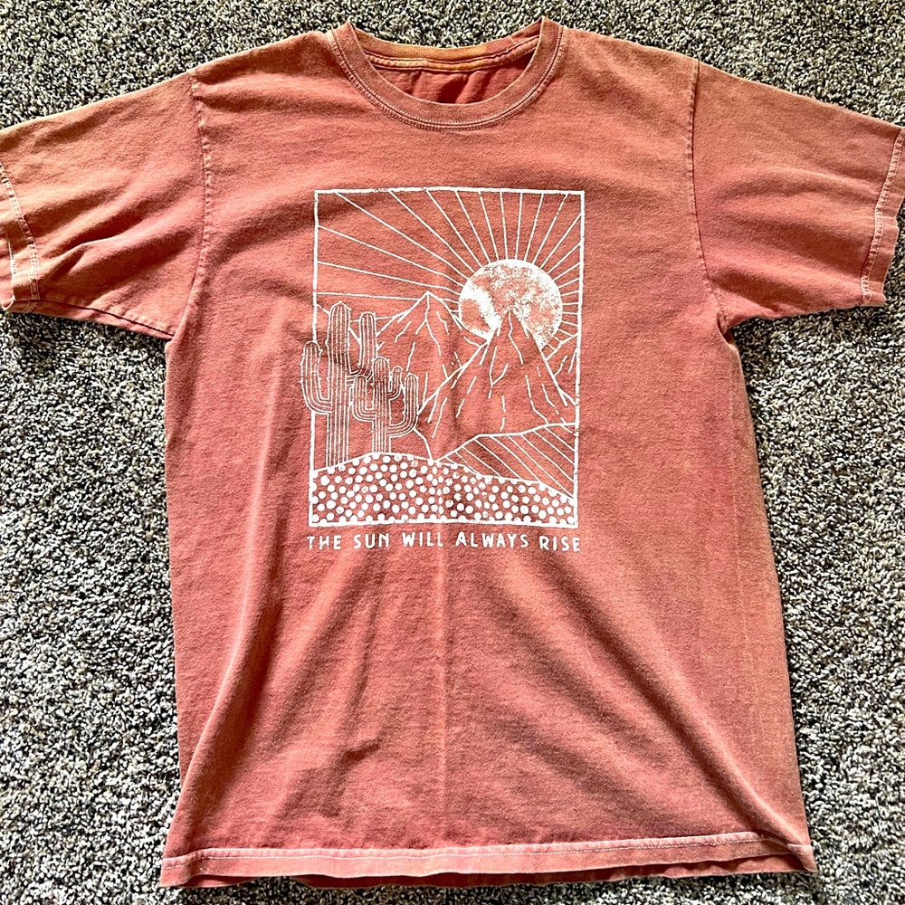 Loose fitted T-Shirt, is off brand but loved